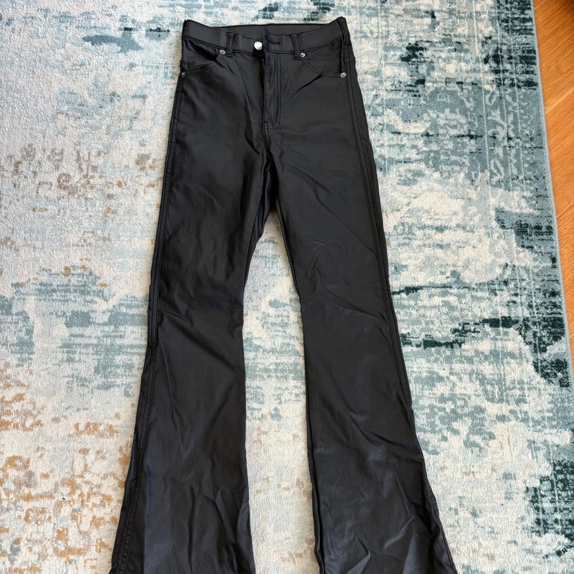 Läder byxor från vero moda - 93