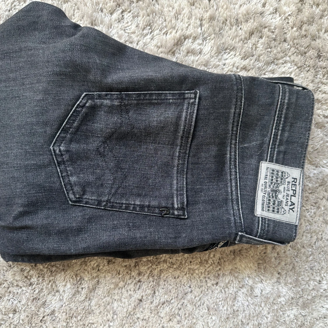 Grå/Svarta jeans från Replay - 1