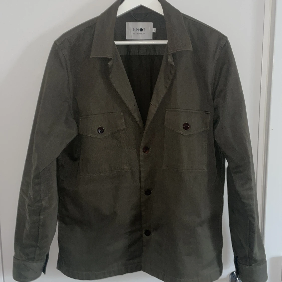 Grön overshirt från NN07
