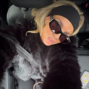 Corlin solglasögon  - Hannalojsan x Corlin eyewear solglasögon. Slutsålda. Inga repor eller liknande, jättefina på! 