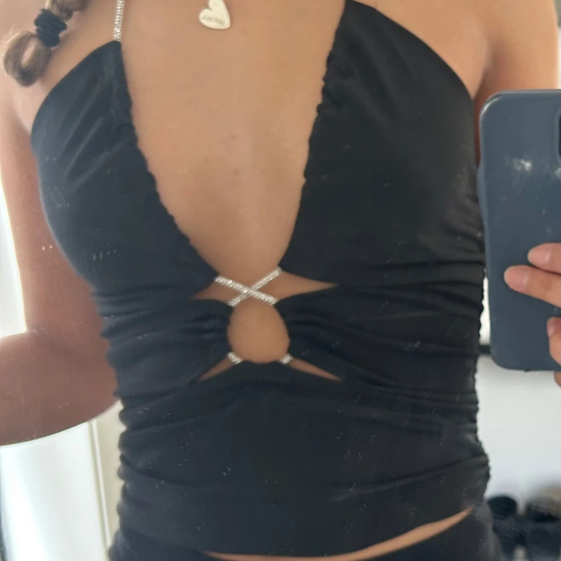 Svart halterneck topp med glitter  - 1