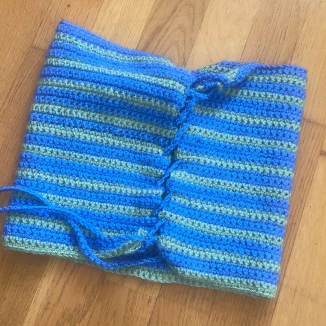 Virkad/stickad tröja - 90