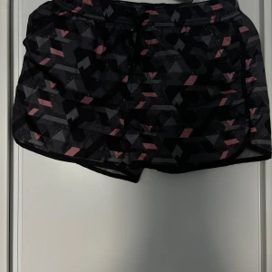 Tränings shorts  - Tränings shorts med ett luftigt material