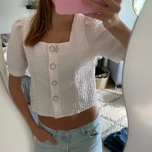 Blus - Ljusrosa blus i strl s🥰