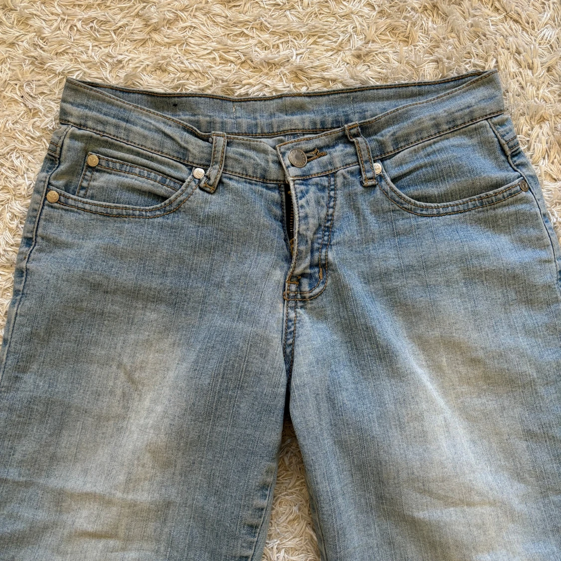 Broderade jeans  - 91