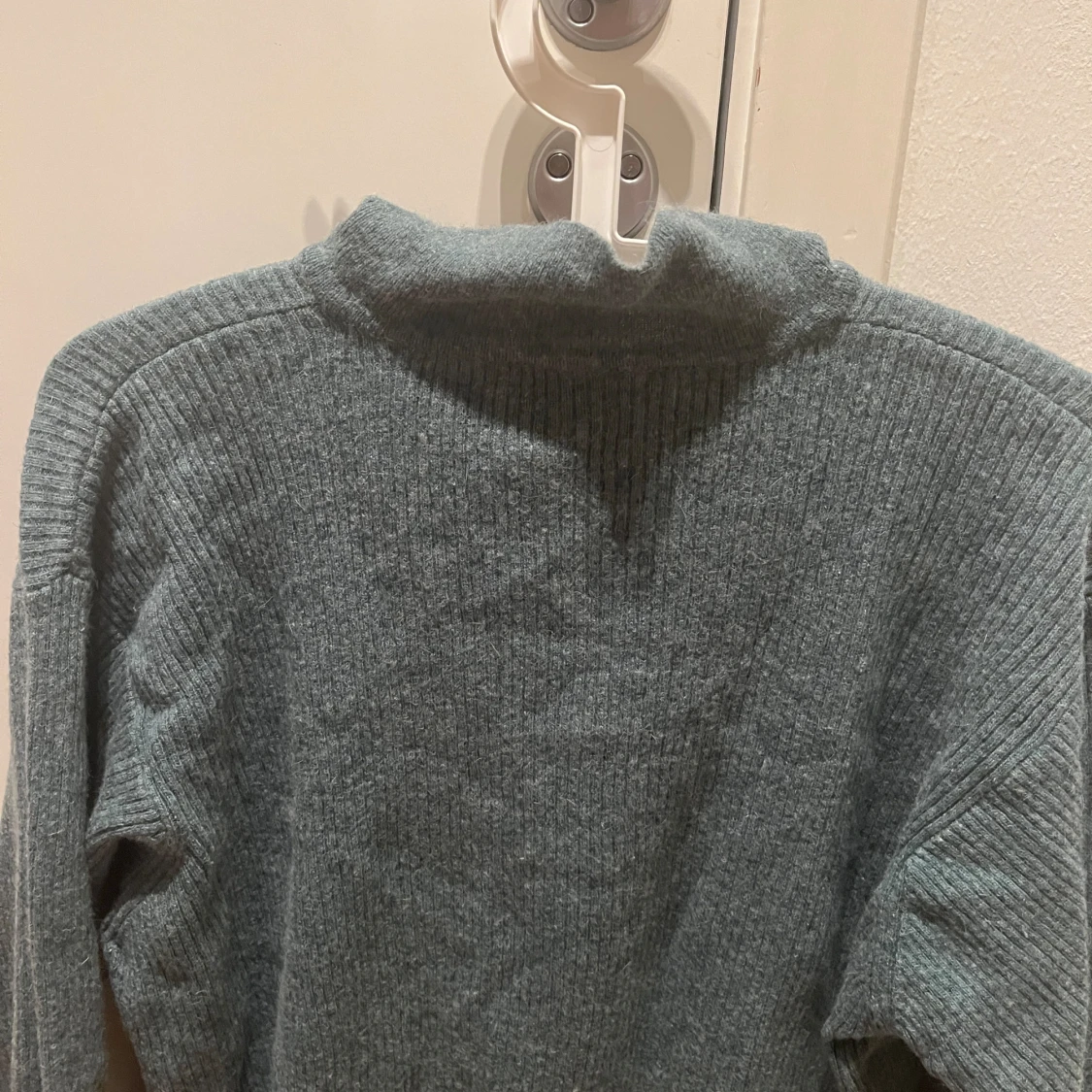 Stickad tröja  - 90