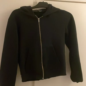 Zip hoodie  - Ganska bra skicka 