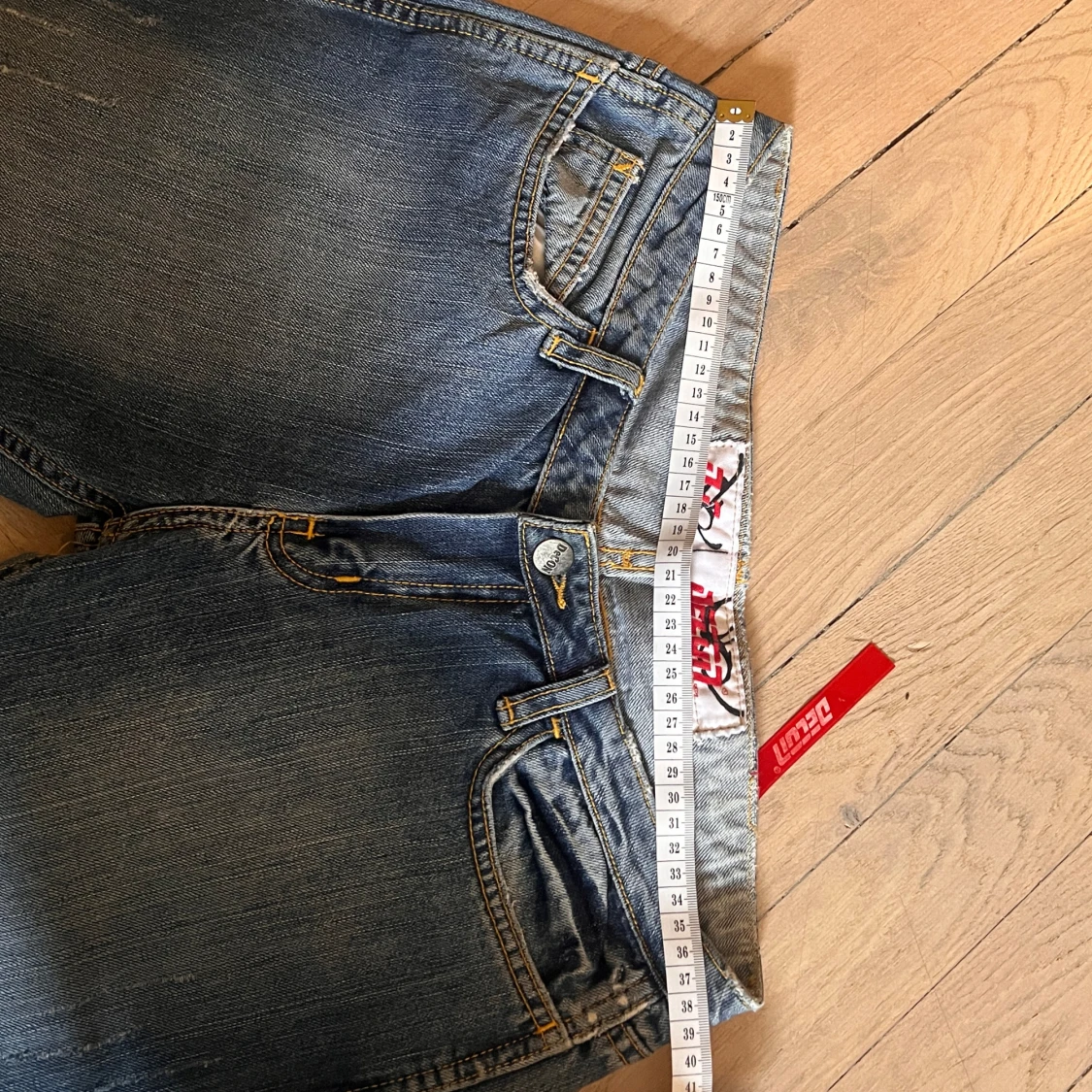 low waist jeans - 90