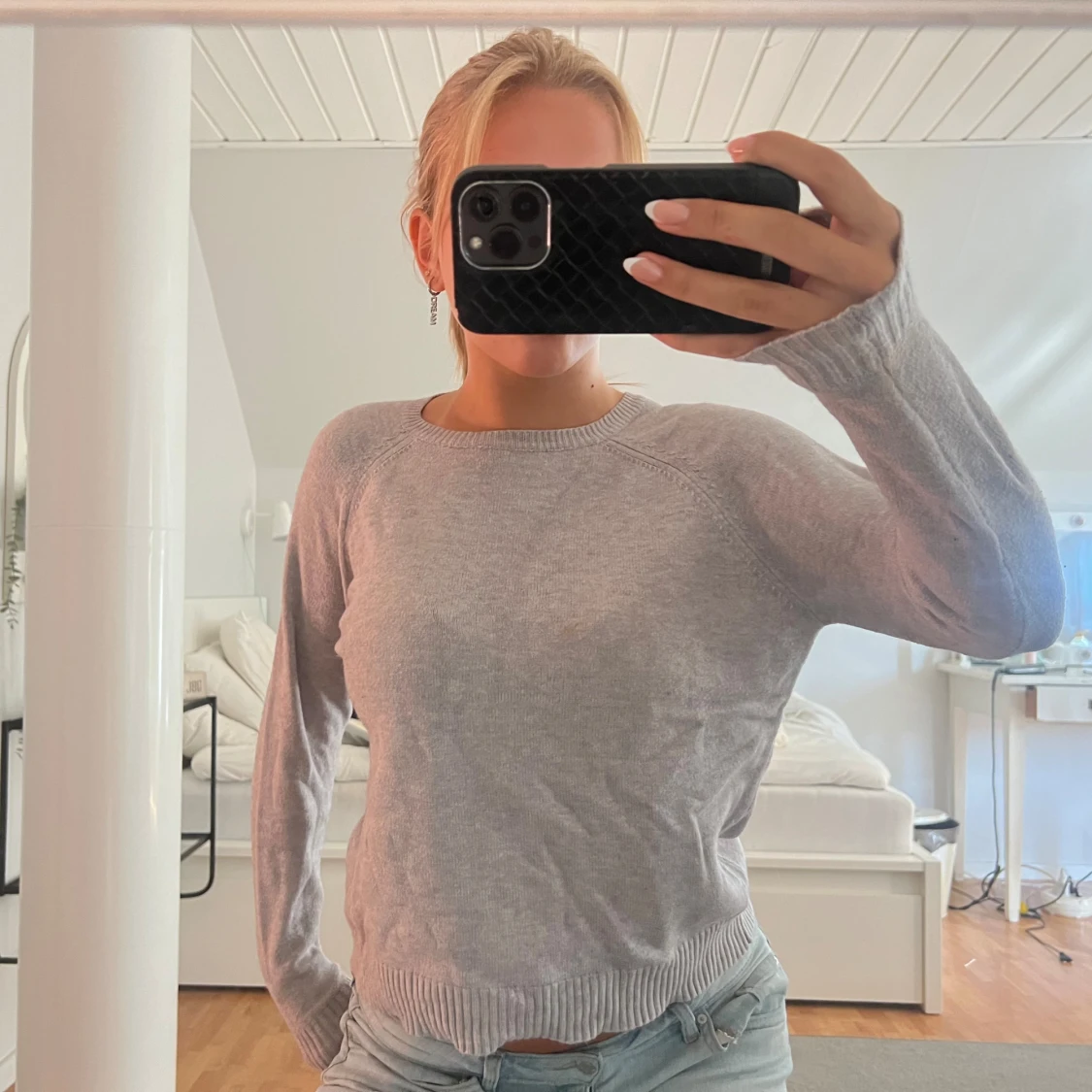 Grå stickad tröja - 91