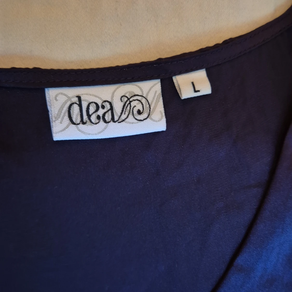 Mörkblå omlottklänning från Dea - 90