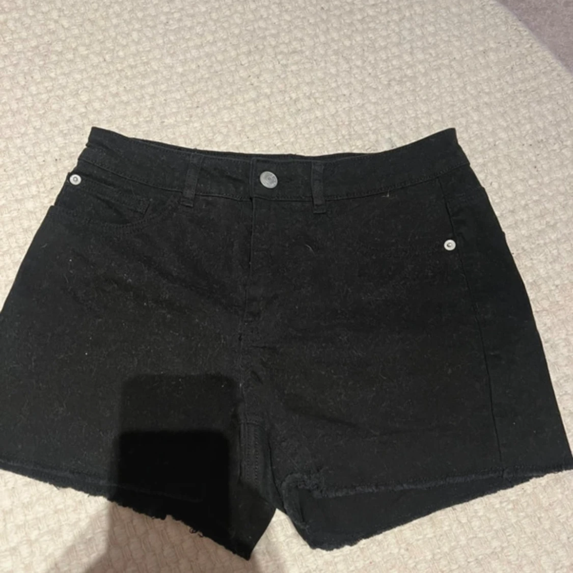 Svarta jeansshorts