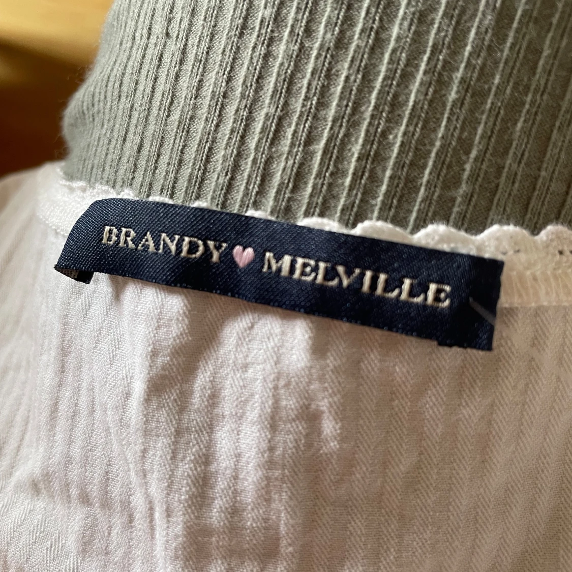 Brandy Melville  - 91