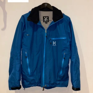 Haglöfs jacka  - Sparsamt använd, Stl M  