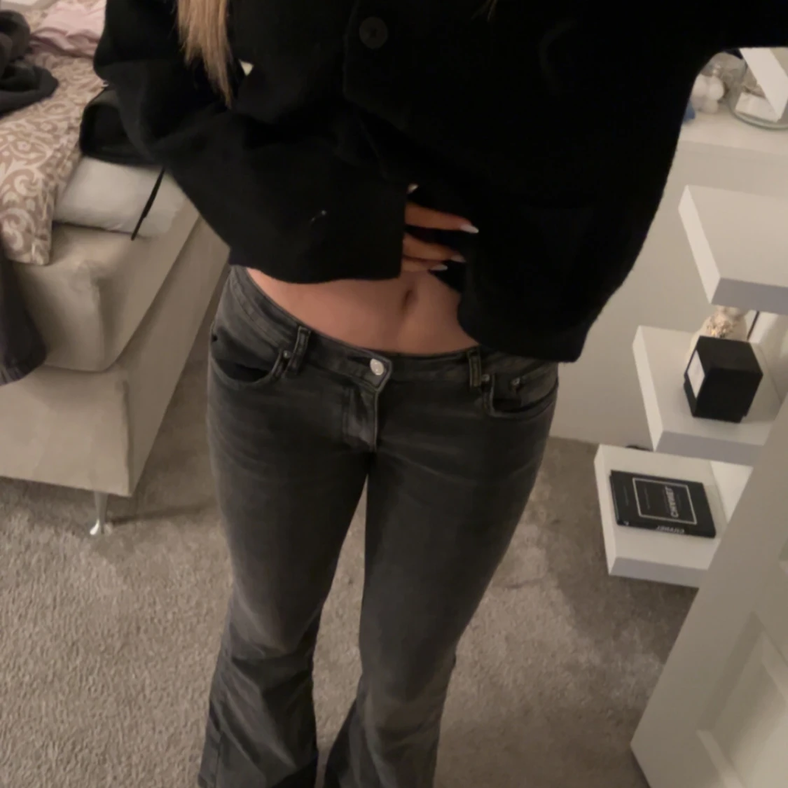 Grå jeans med bootcut - 1