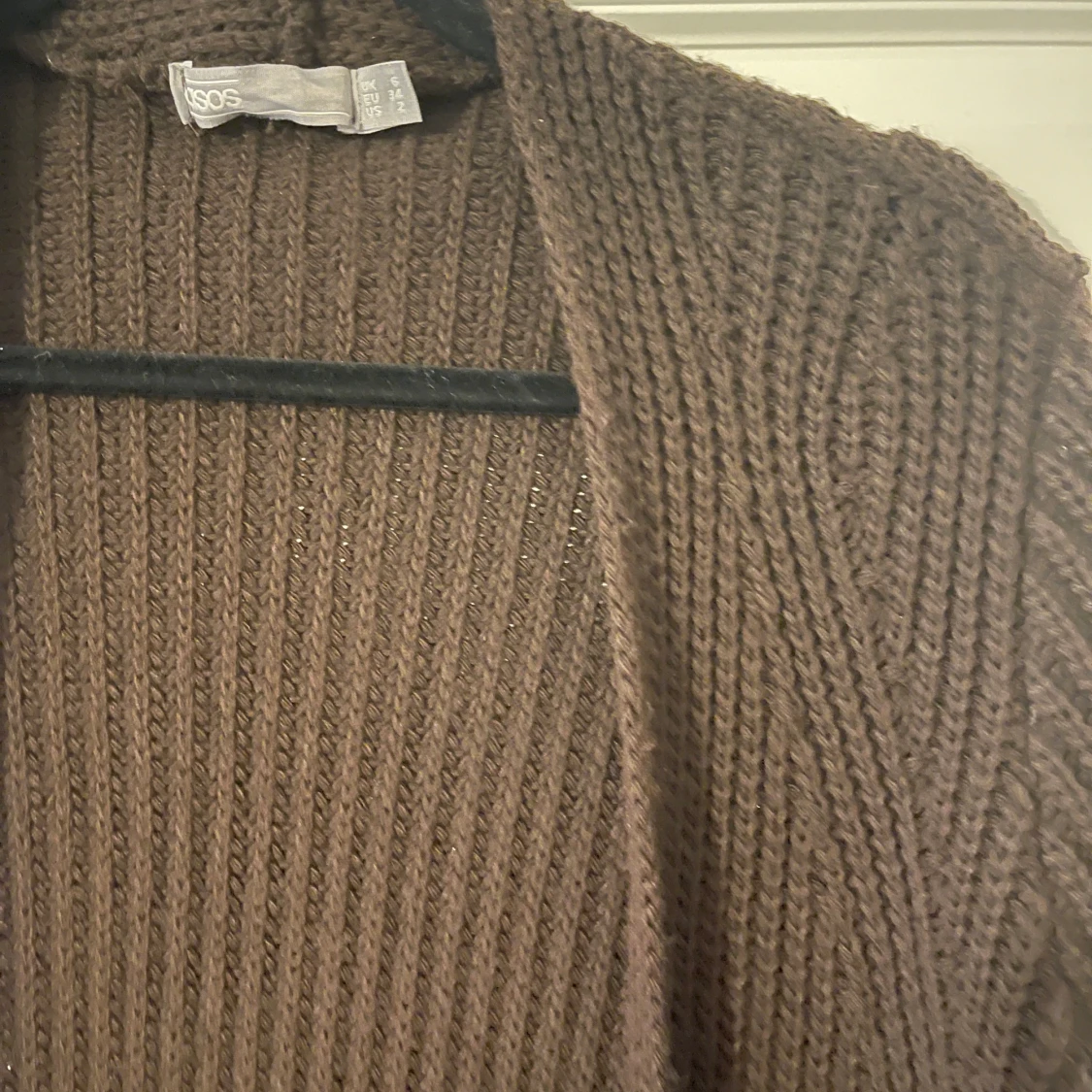 Brun stickad kofta från ASOS - 2