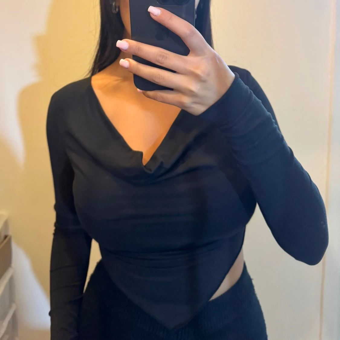 Svart långärmad topp - 1