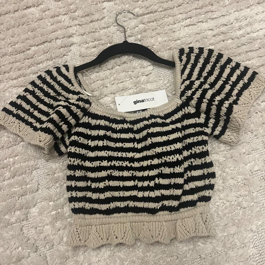 Randig stickad topp från Gina Tricot - 2