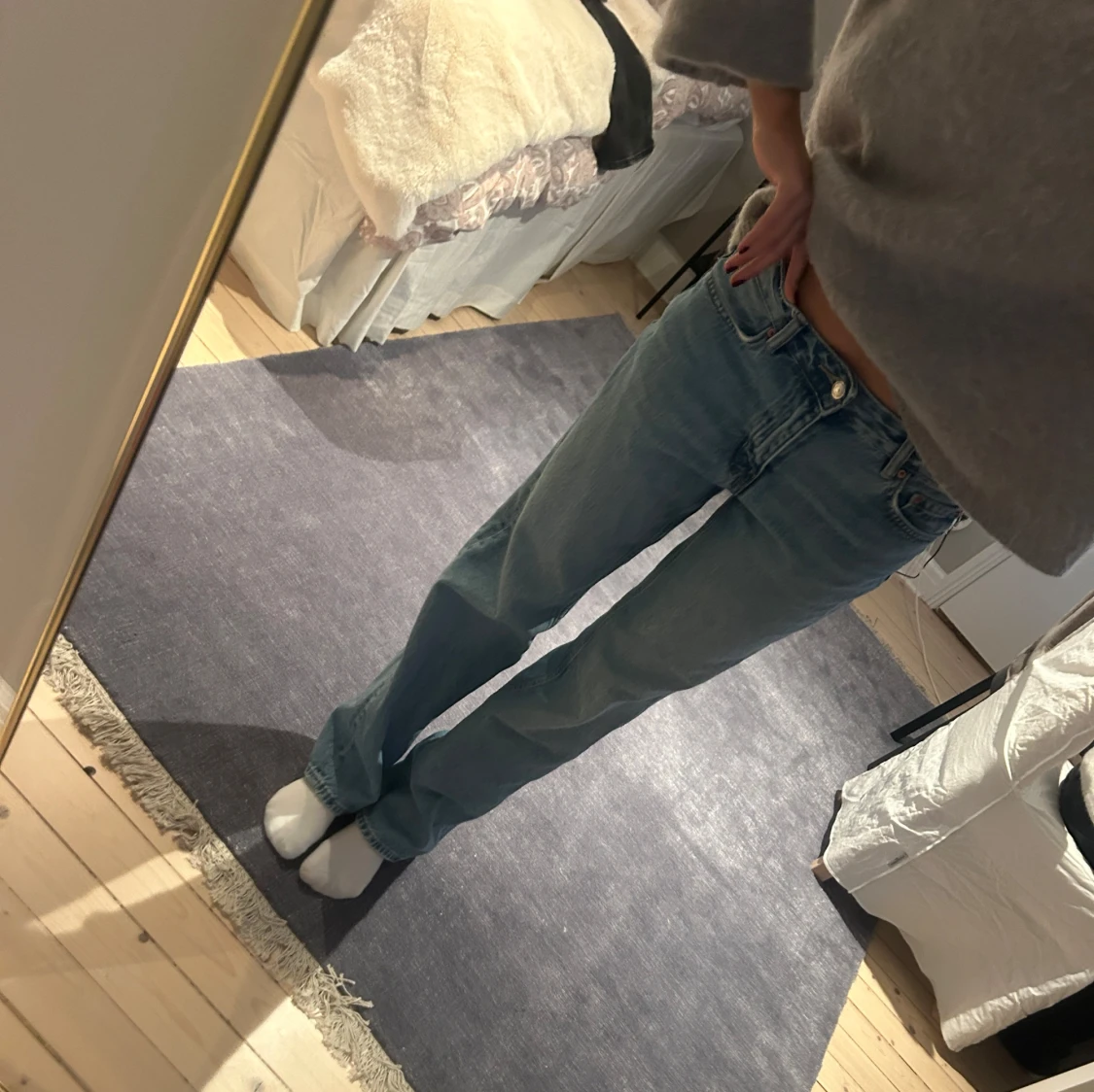 Blå jeans med rak passform - 1