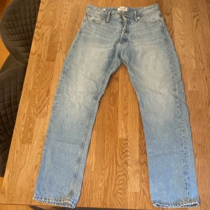 Byxor - Bra skick. Änvända fåtal gånger. 