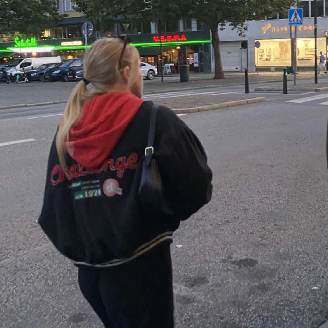 Svart bomberjacka från Dobber