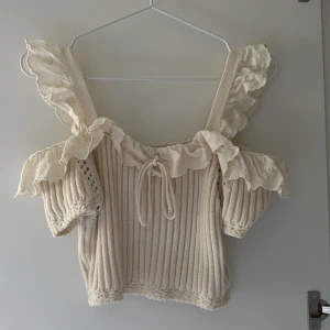 Zara topp - Beige söt topp från Zara💕
