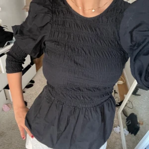 Smock topp - Aldrig använd!! Storlek Xxs men passar xs och S 