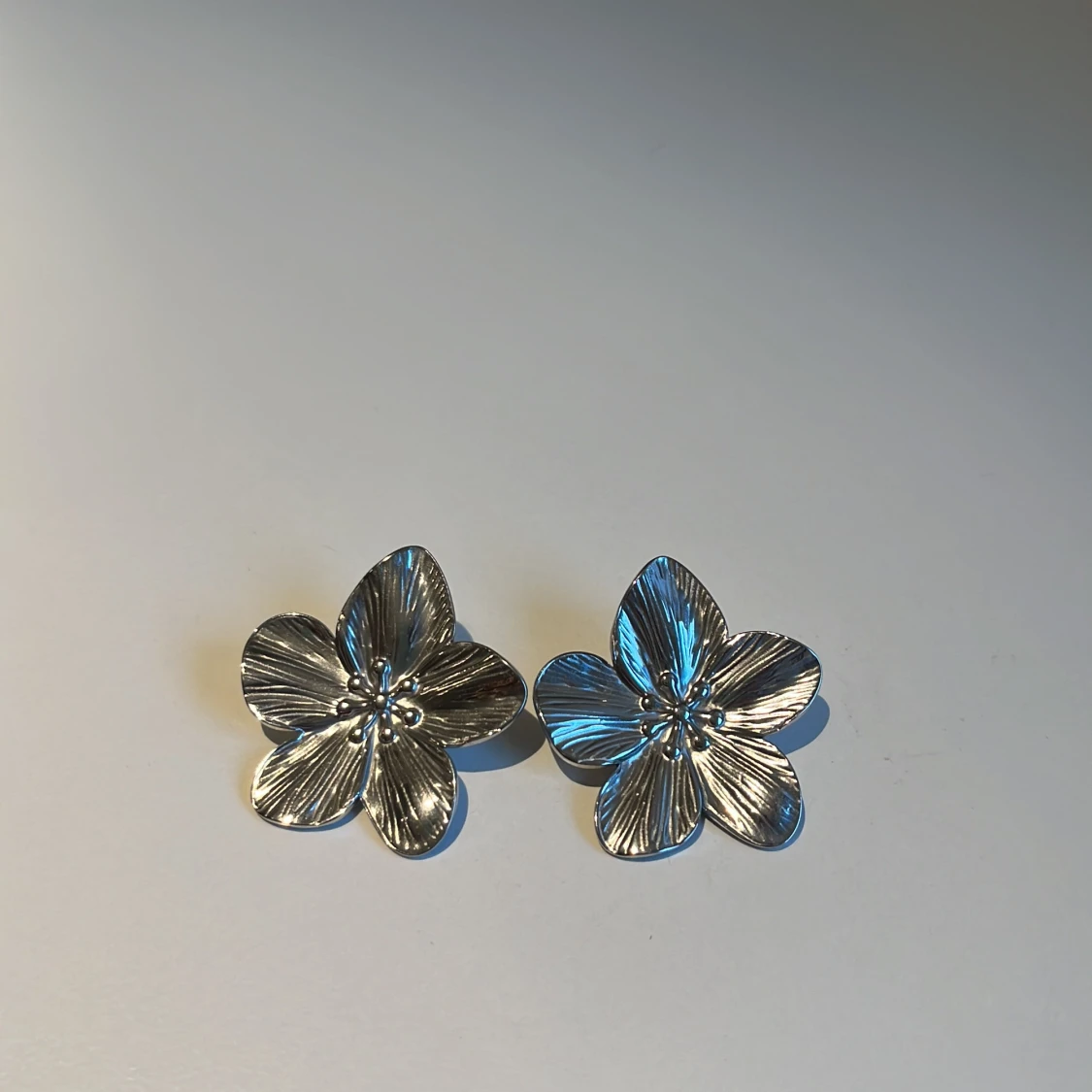 Blommörhängen från SHEIN 