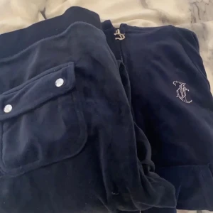 Juicy tröja - TRÖJAN FINNS KVAR!  Jätte fin juicy tröja som inte används längre 