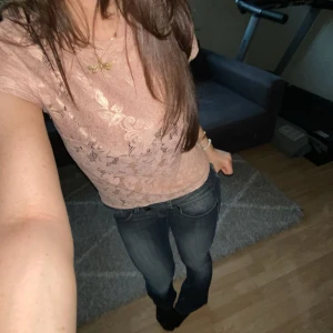 Spets blus - Jätte fin rosa spets blus som inte kommer till användning❤️