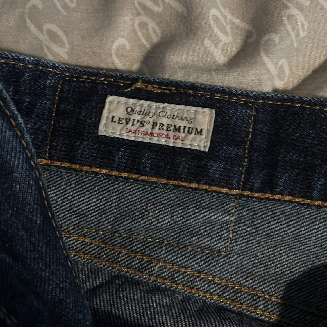 Levis jeans  - 92