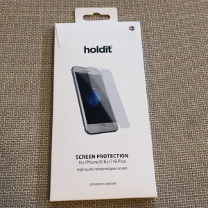 Screen protector  - iPhone…., bruten förpackning, helt oanvänd, säljer på grund av fel storlek till min mobil