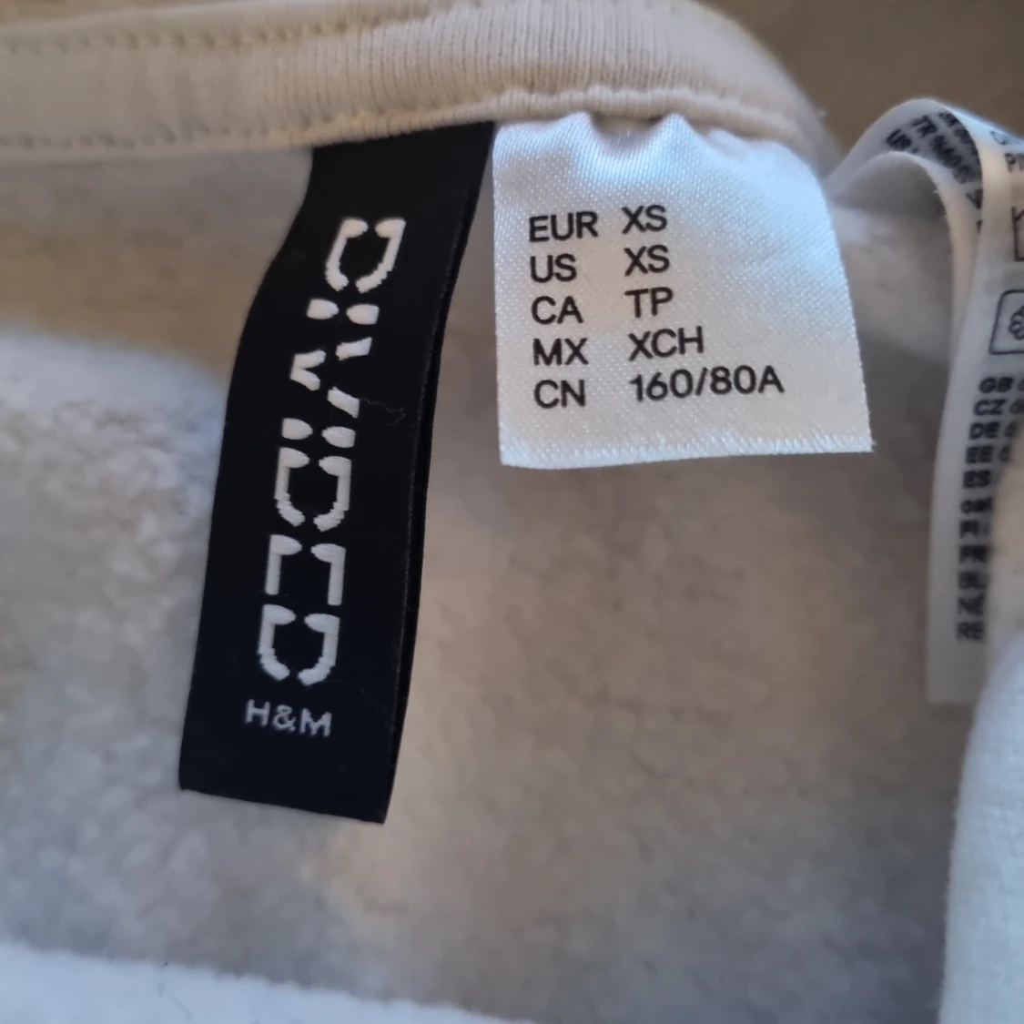 Vit hoodie från H&M - 91