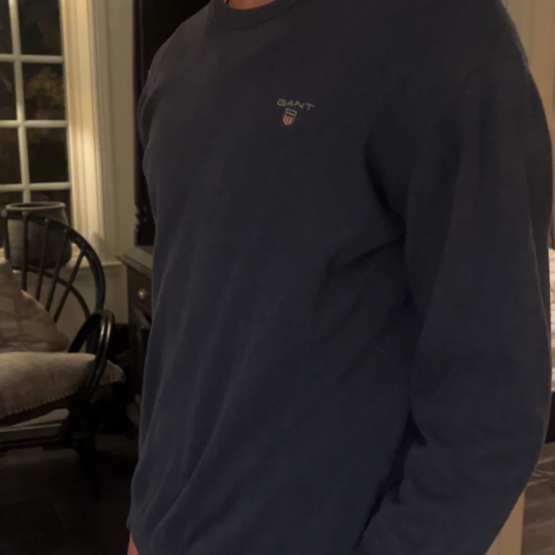 Mörkblå tröja från GANT
