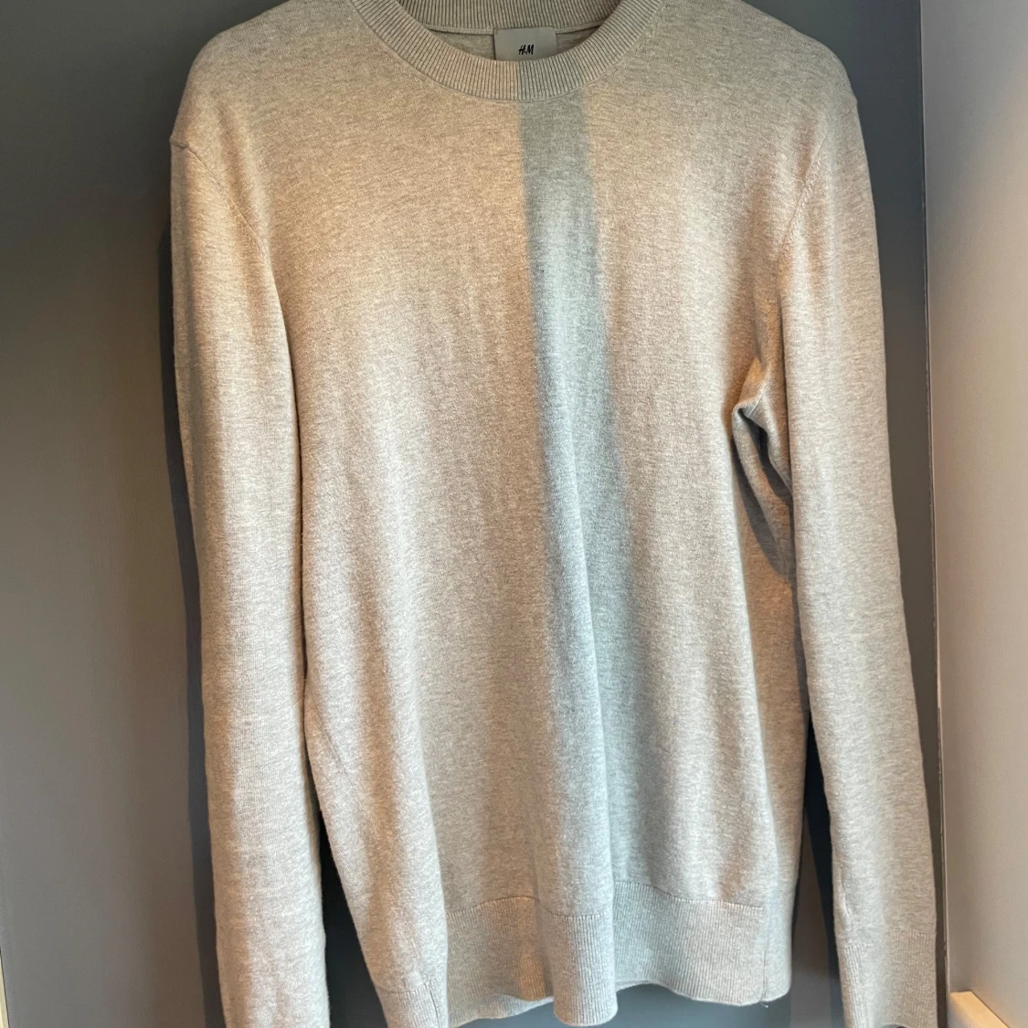 Grå kashmir tröja från H&M