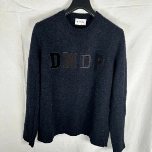 Dondup sweater - Dondup sweater i 100% Merinoull🍾 Skick 8,5/10. Ett perfekt vinterplagg med andra ord🔥Passform: ca 178-185. 