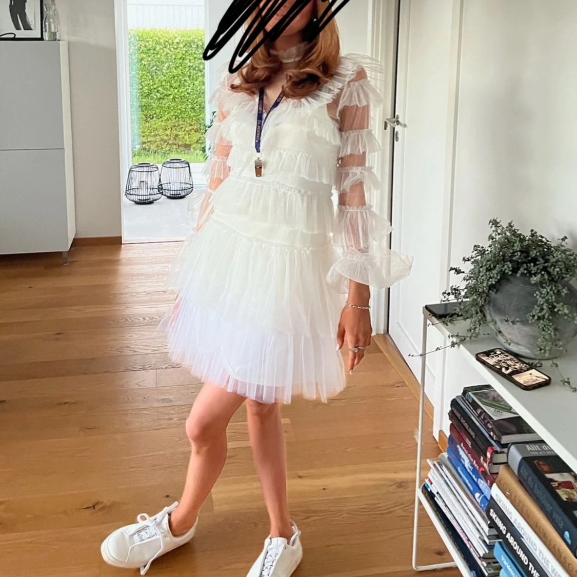 Vit studentklänning