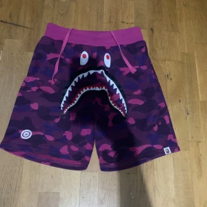 Bape Shorts! - Säljer dessa Bapes på en bra kondition om du vill diskutera priset skriv privat!