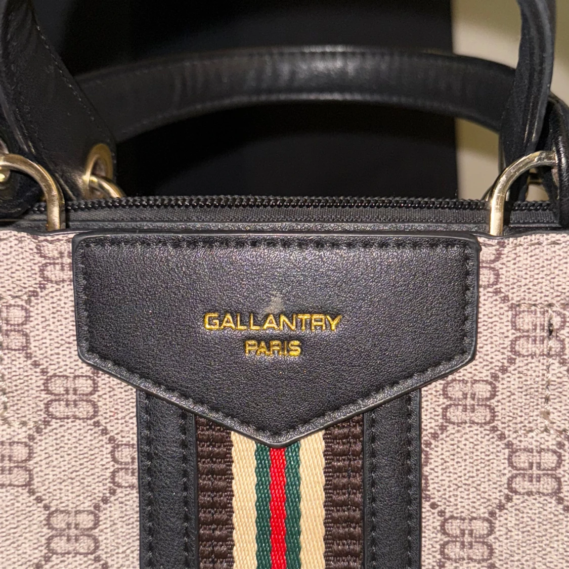 Super snygg väska - 91