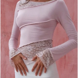 Motel rocks tröja  - Säljer denna superfina tröja från motel rocks, den en aning urtvättad💗 skickar såklart fler bilder vid behov 