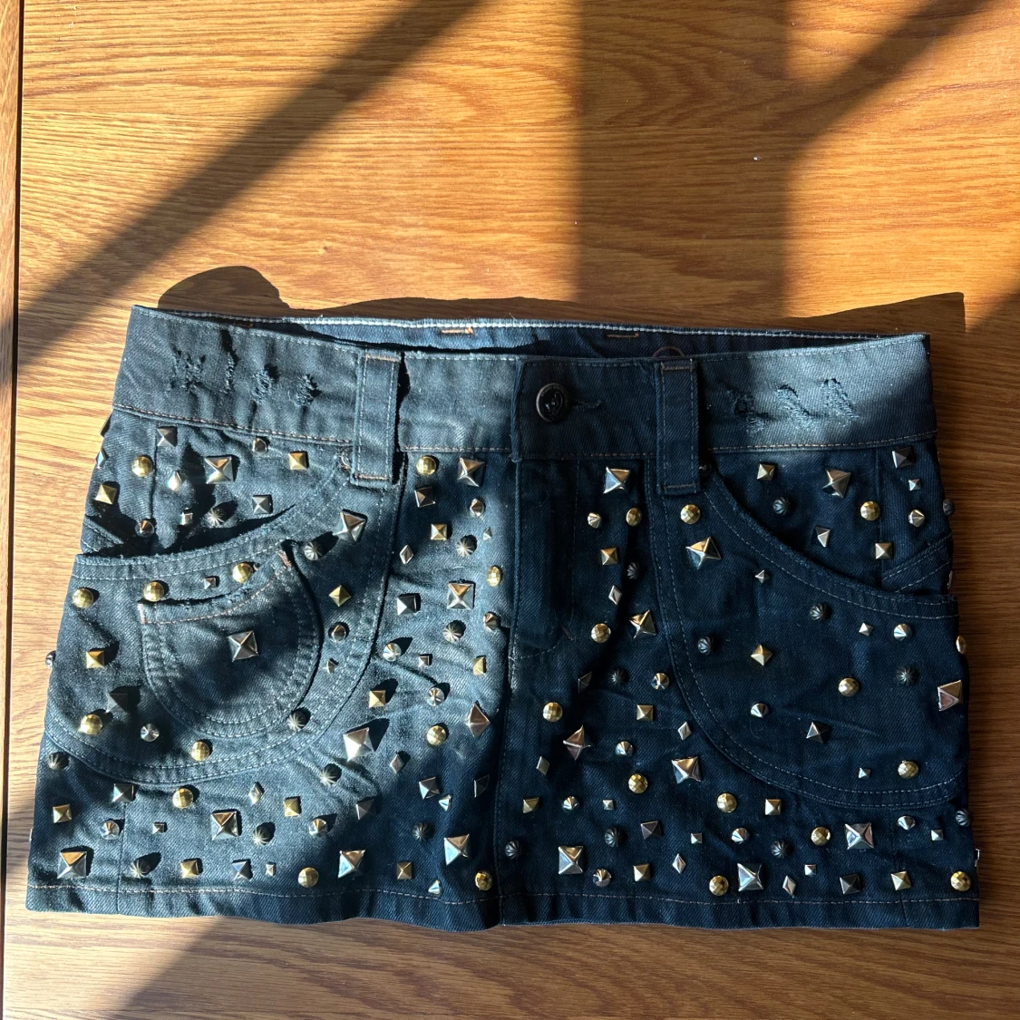 Studded mini kjol  - 91