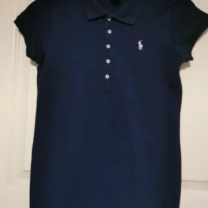 Ralph lauren - Använd  få gånger i ny skick