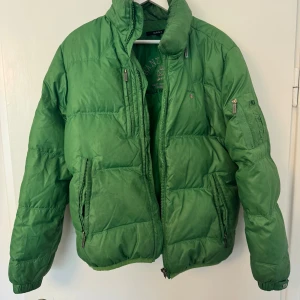 Snygg jacka från Gant! - Perfekt nu till hösten/vintern