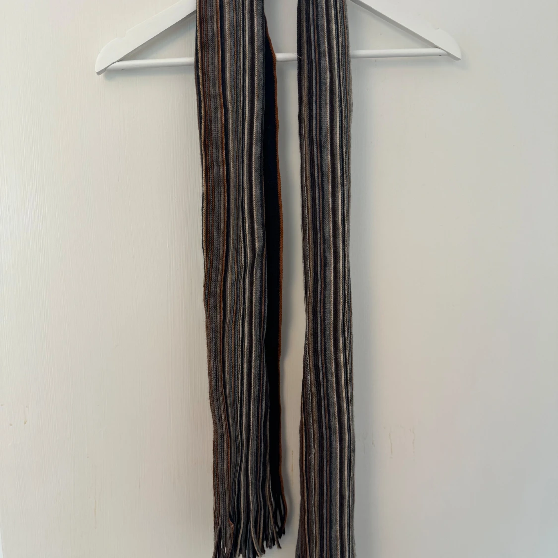 Snygg halsduk från Johnhenric