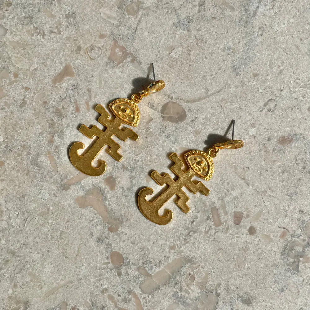 Preloved Precolombian Style Earrings  Gold Plated  Handmade in Colombia. Accessoarer.