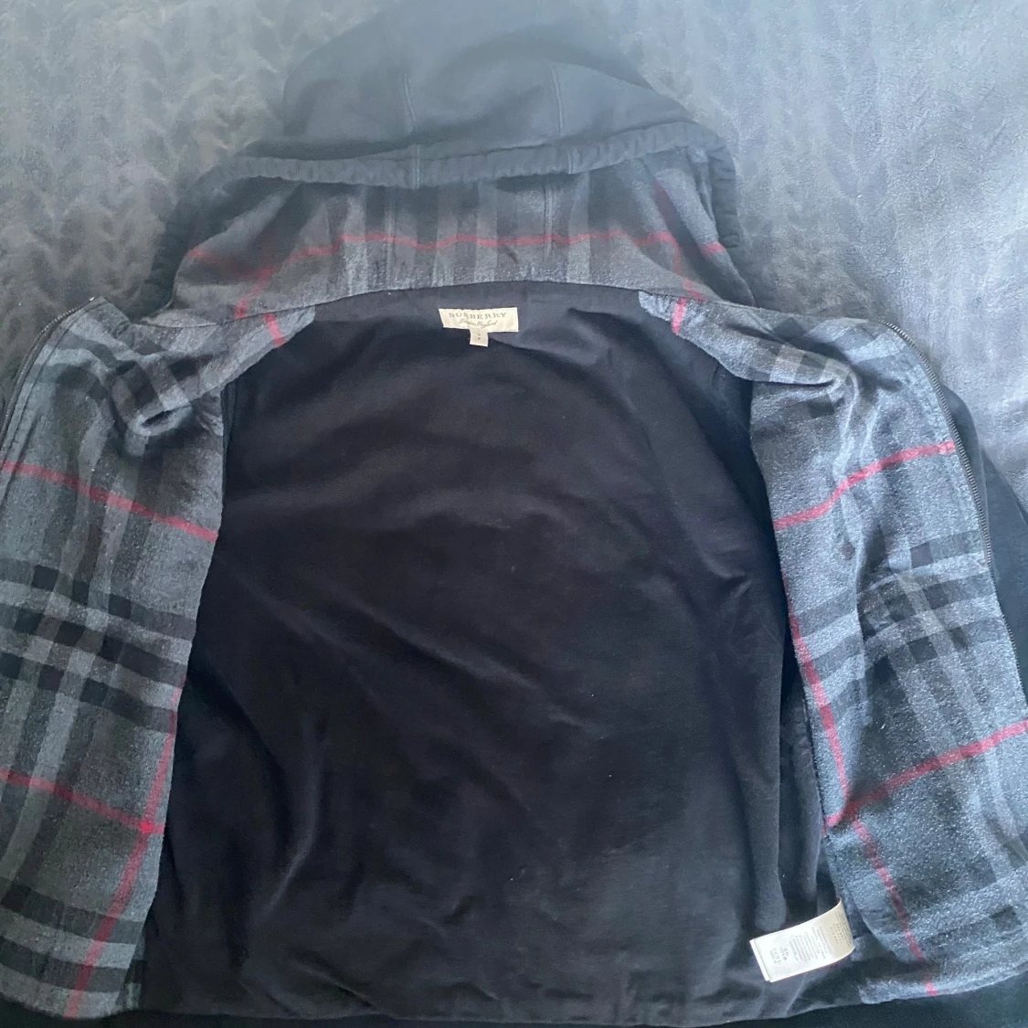 Burberry zip - 90