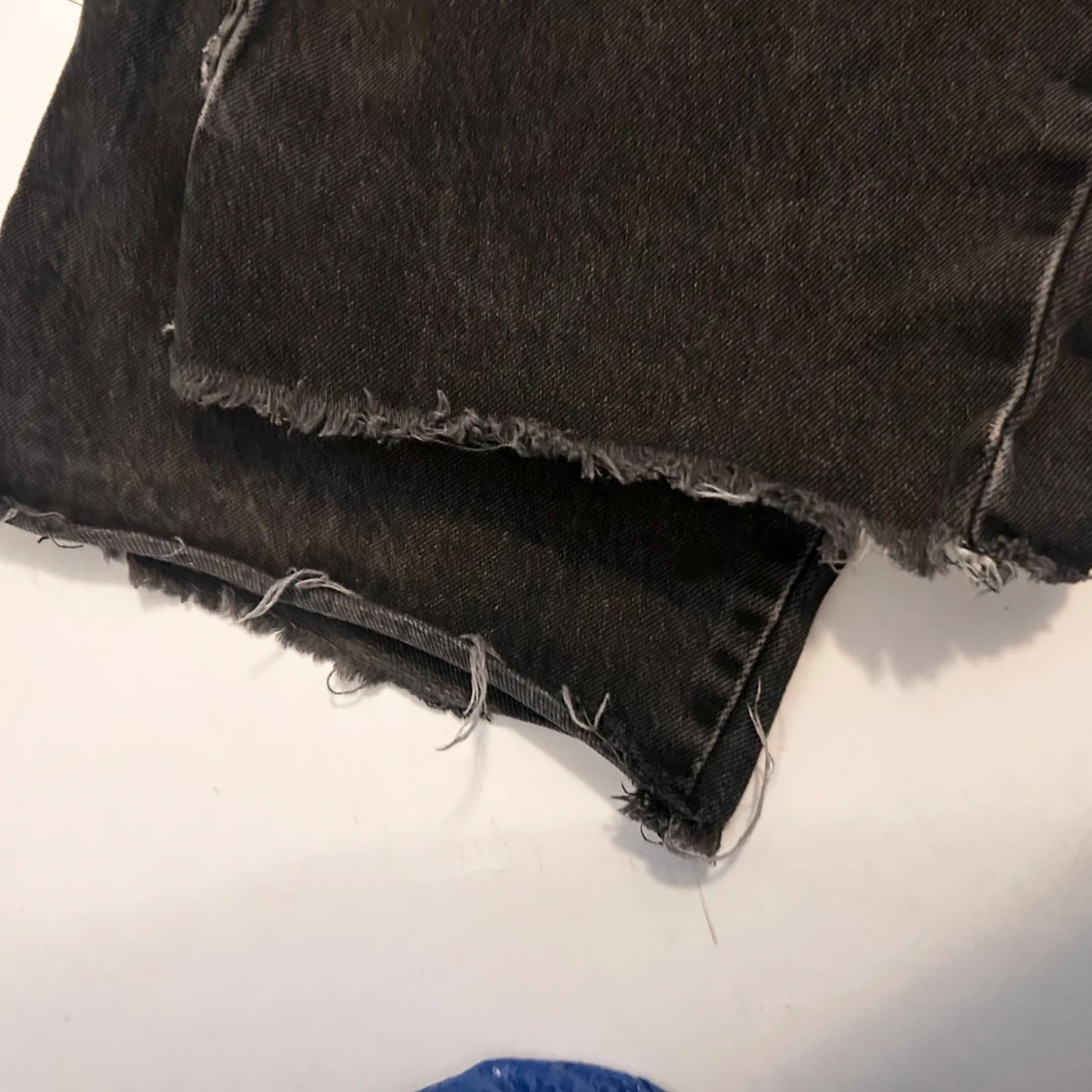 Svart widelegged jeans - 92