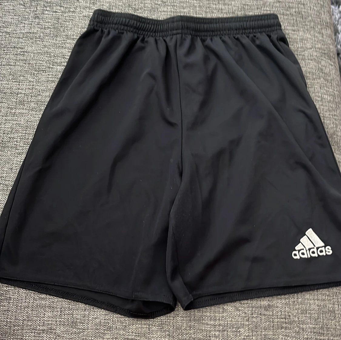 adidas tränings shorts