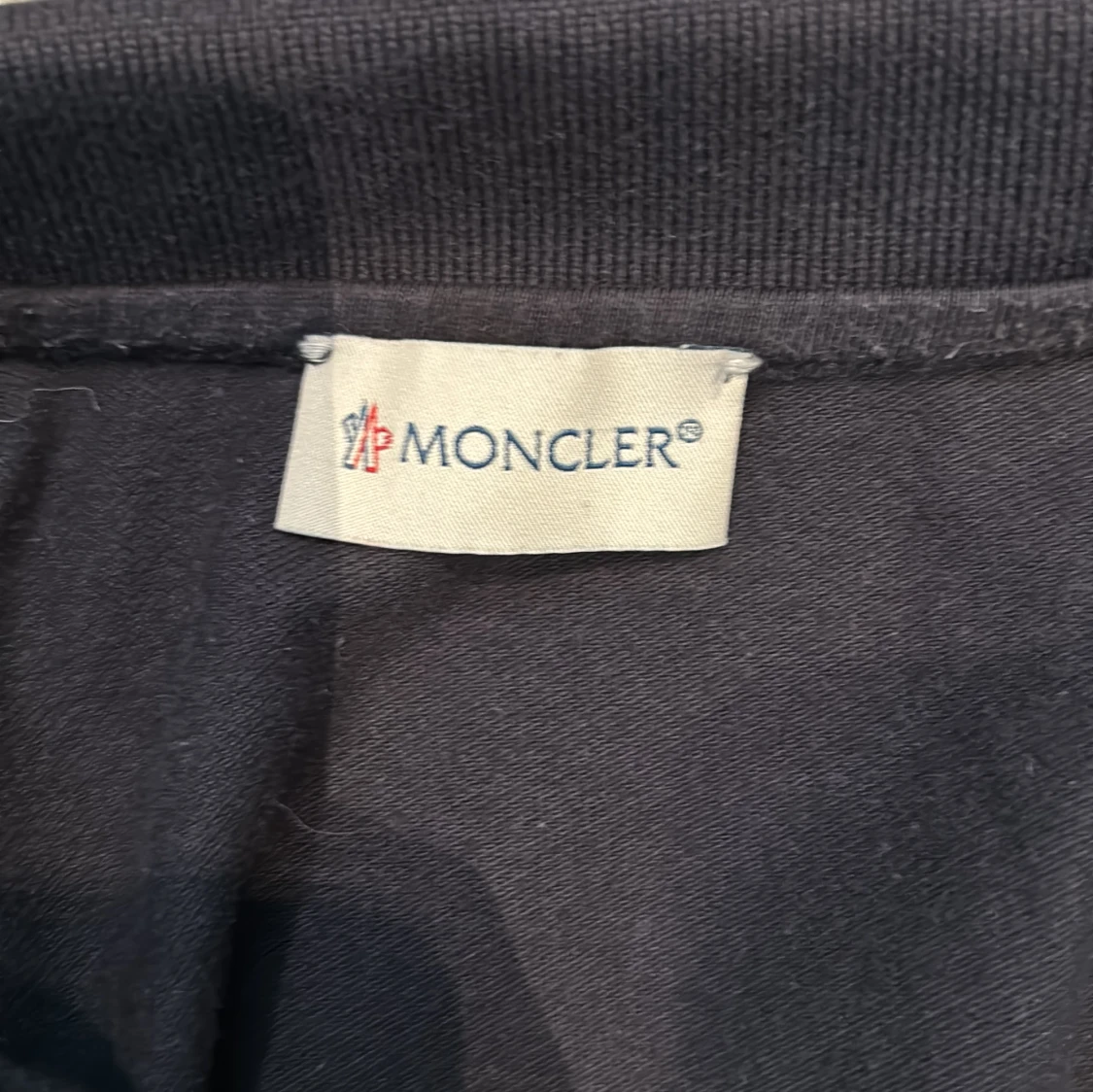 Långärmad Moncler piké  - 92