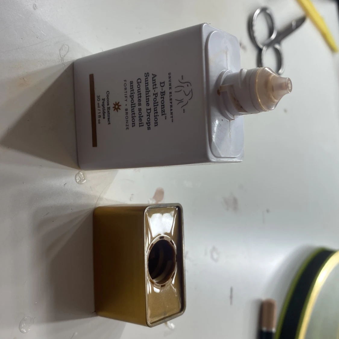 DRUNK ELEPHANT Bronzing drops - 93