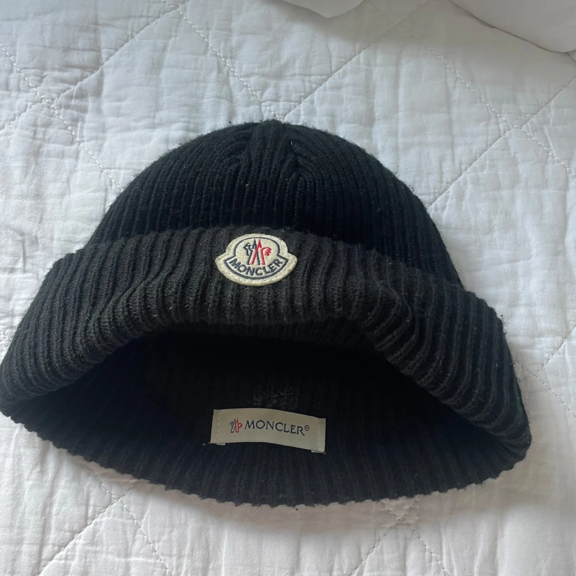 Monclear mössa - 90